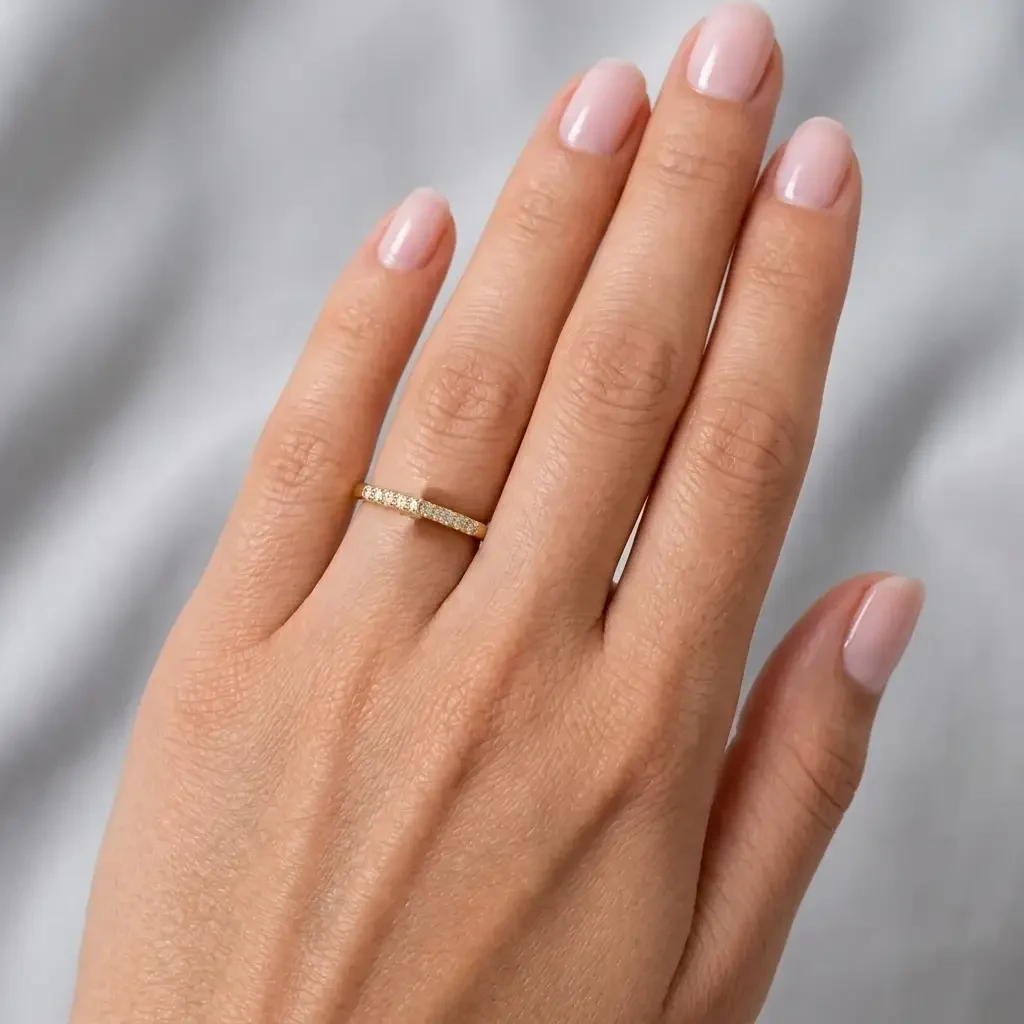 Ring on hand preview